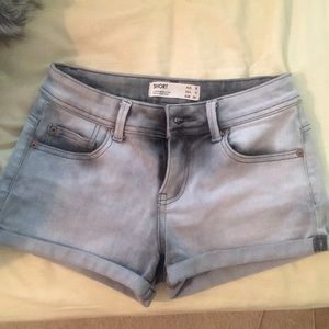 Gray h&m shorts